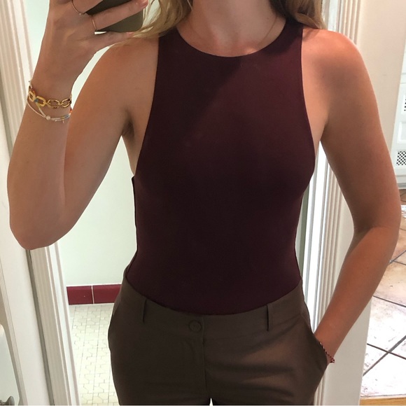 Aritzia Babaton Contour ‘90s Bodysuit sz S in Rich Maroon - Picture 1 of 6